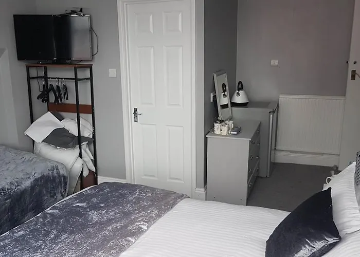 Brampton Guest House